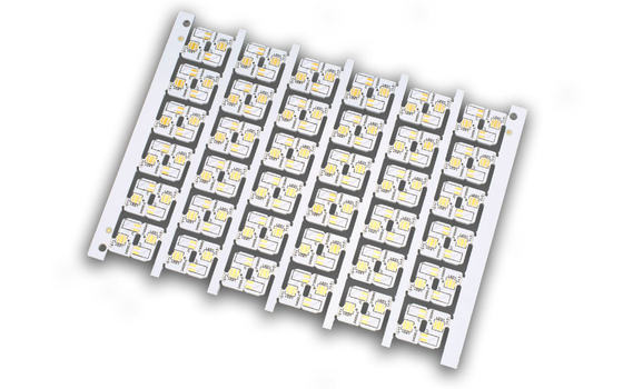 บอร์ดวงจรแกร่งโลหะแม่น MC PCB กระชับสําหรับอุปกรณ์แสง
